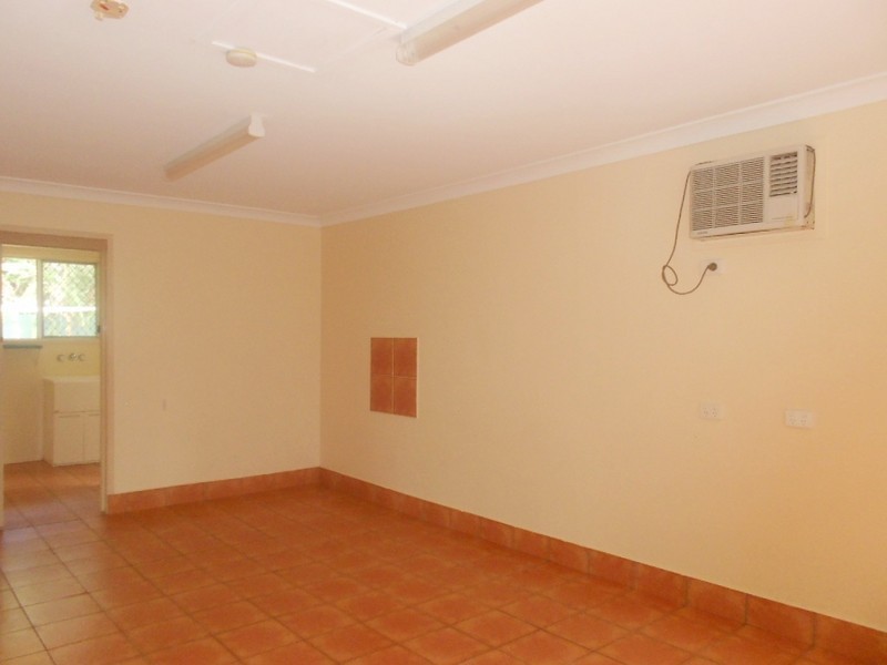 39 Yacht Street, Clontarf QLD 4019