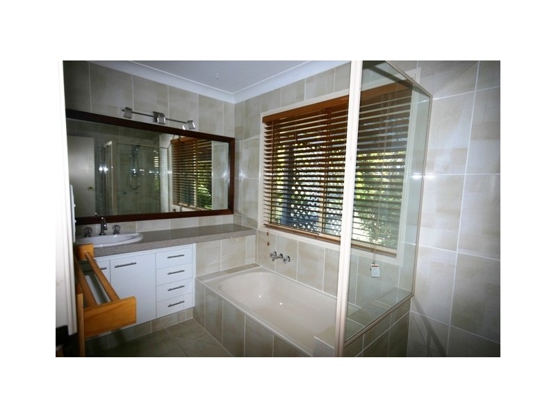 15 Wave Street, Kippa-ring QLD 4021