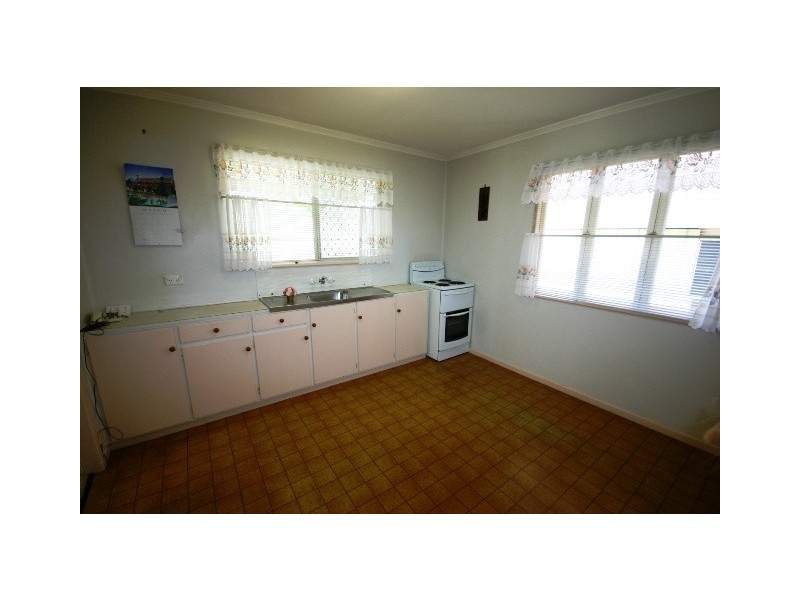 36 Percy Street, Redcliffe QLD 4020