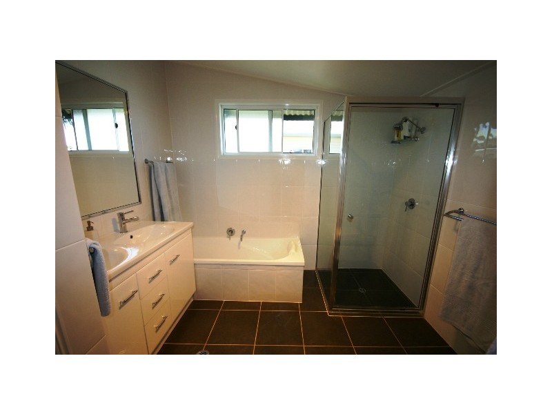 28 Shields Street, Redcliffe QLD 4020