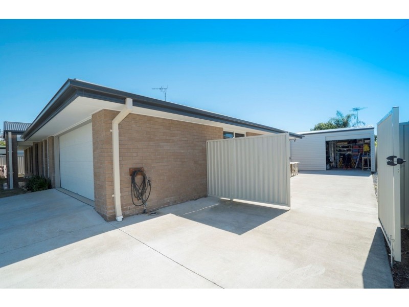 10 Davis Street, Redcliffe QLD 4020