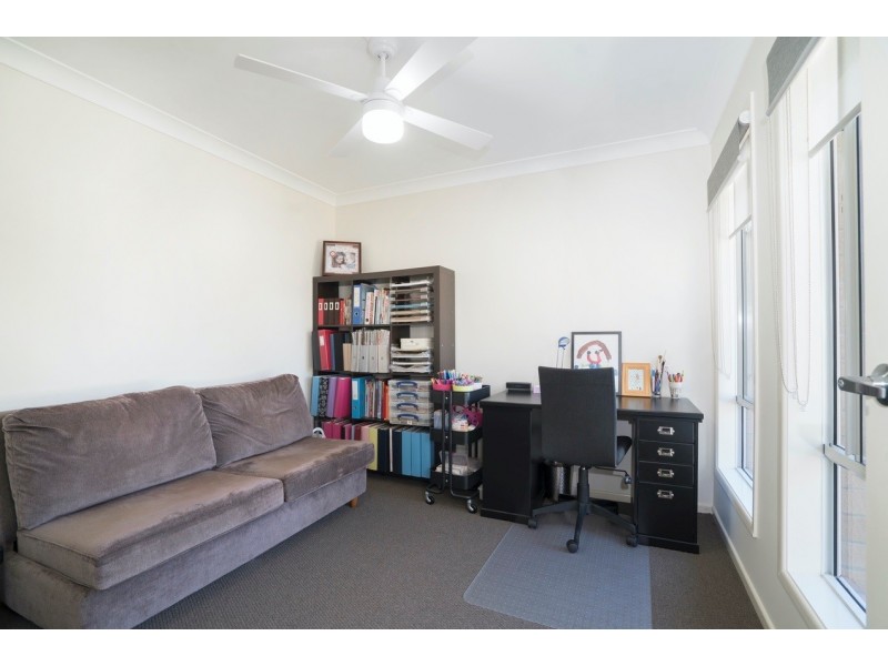 10 Davis Street, Redcliffe QLD 4020