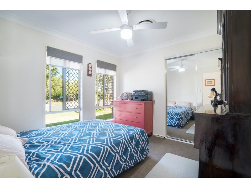 10 Davis Street, Redcliffe QLD 4020