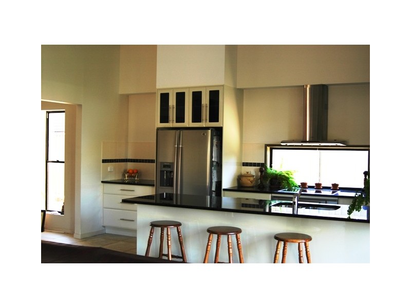 18 Clifford Street, Woody Point QLD 4019