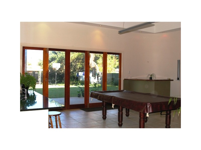 18 Clifford Street, Woody Point QLD 4019