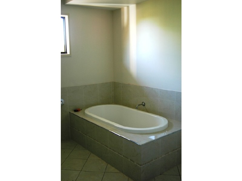 18 Clifford Street, Woody Point QLD 4019