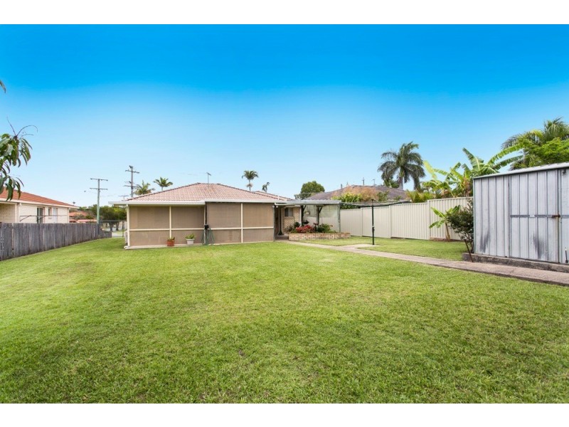 13 Magnolia Street, Margate QLD 4019