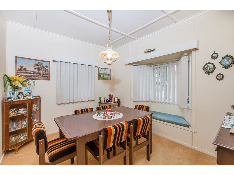 19 Arthur Street, Woody Point QLD 4019