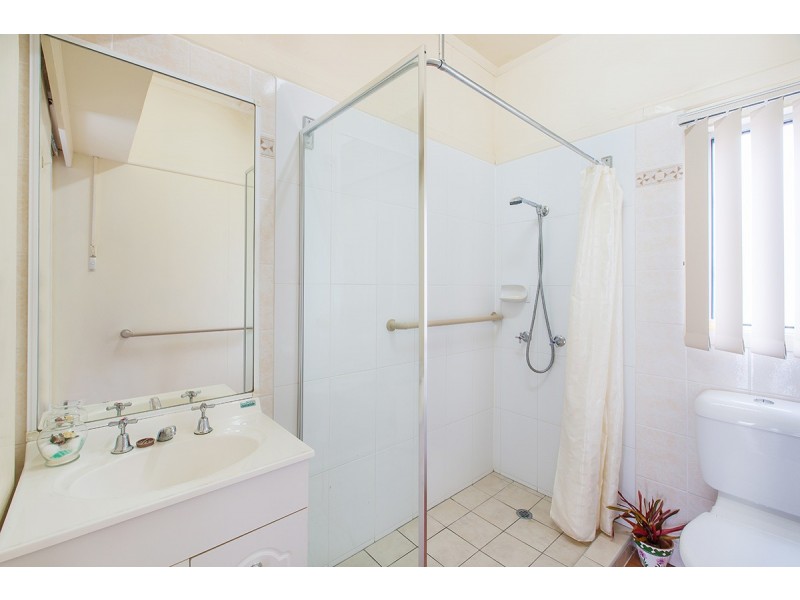 19 Arthur Street, Woody Point QLD 4019