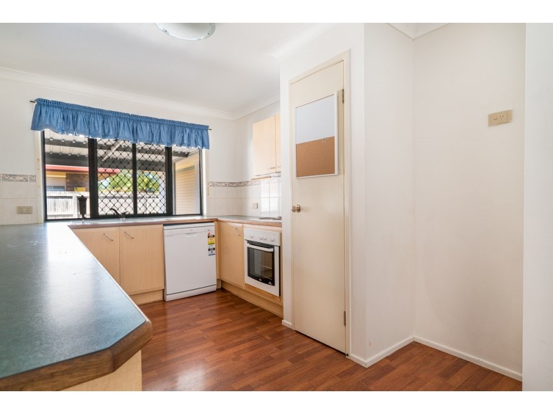 12 Banksia Court, Rothwell QLD 4022