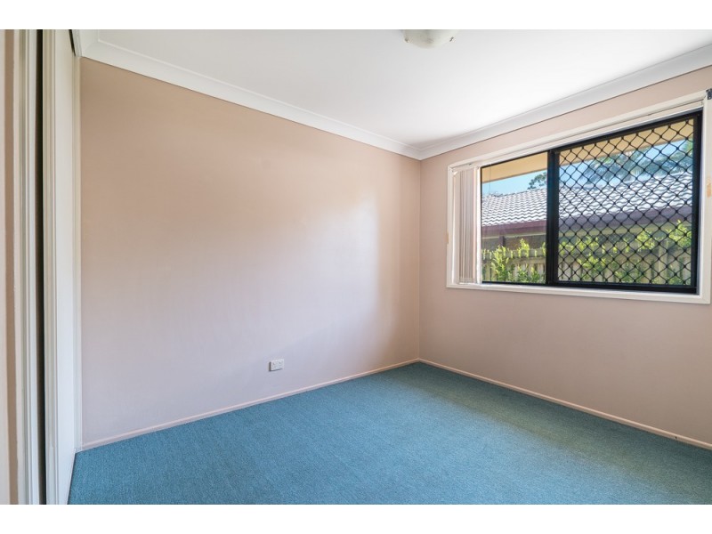 12 Banksia Court, Rothwell QLD 4022