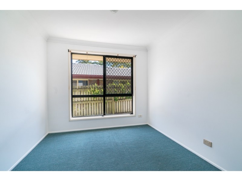 12 Banksia Court, Rothwell QLD 4022