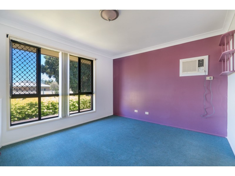 12 Banksia Court, Rothwell QLD 4022