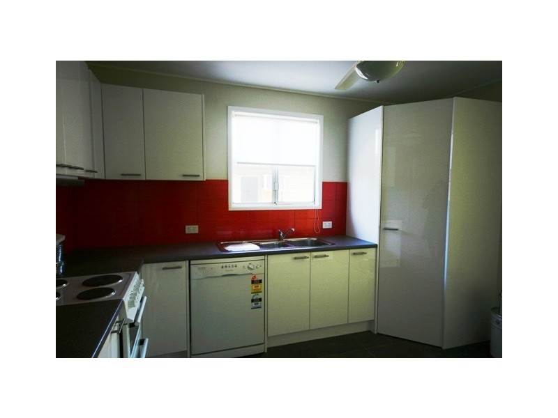 21 Mary Street, Redcliffe QLD 4020