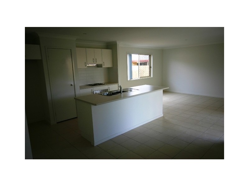 45 Hubner Drive, Rothwell QLD 4022