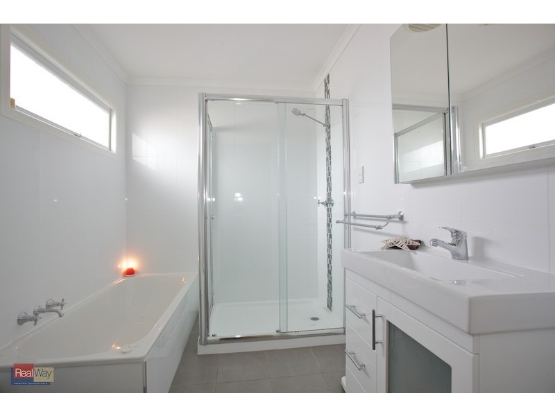 214 Scarborough Road, Scarborough QLD 4020