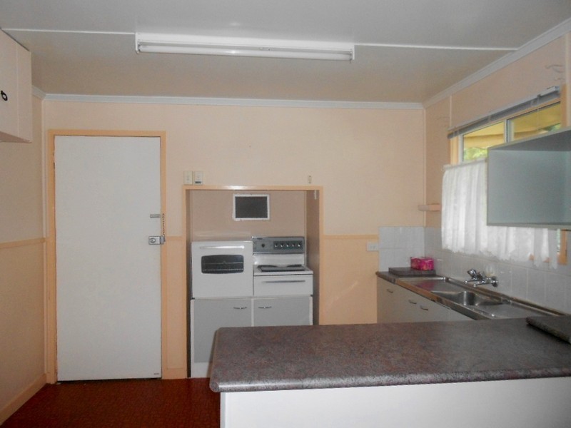 70 Steven Street, Redcliffe QLD 4020