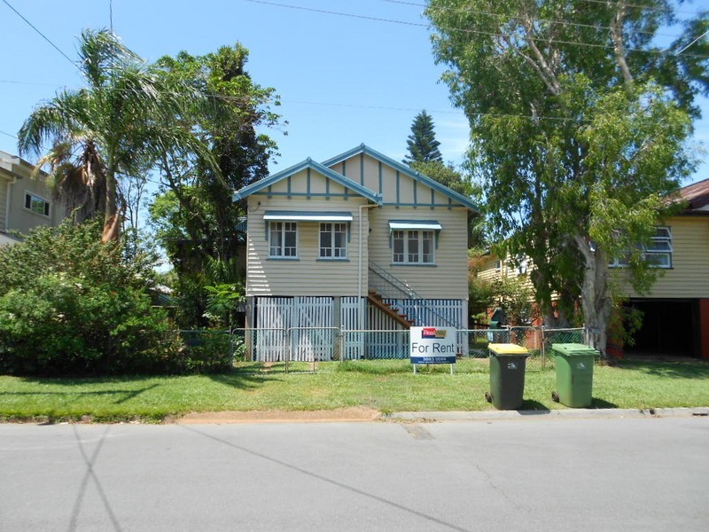 5 Steven Street, Redcliffe QLD 4020