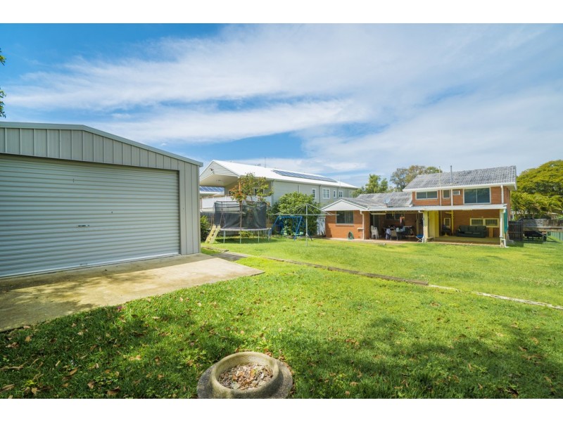 14 Brennan Road, Scarborough QLD 4020