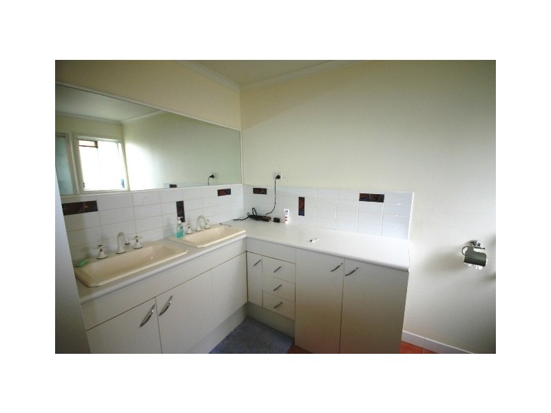 105 Morris Road, Rothwell QLD 4022