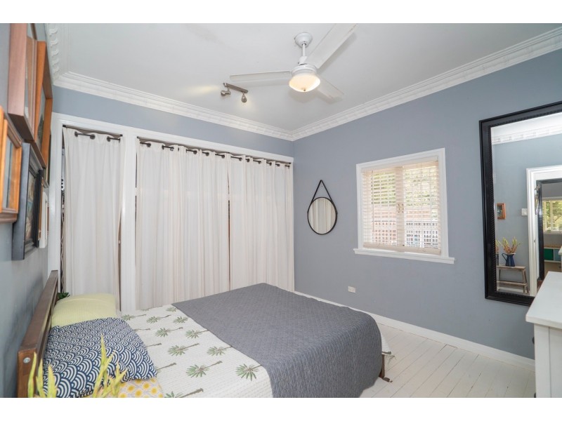 50 Dodds Street, Margate QLD 4019