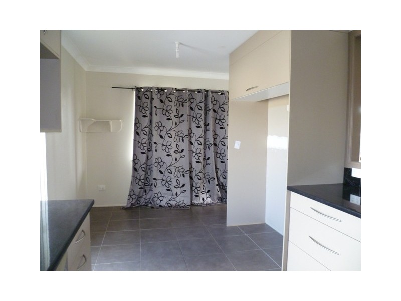 60 Somerset Street, Kallangur QLD 4503
