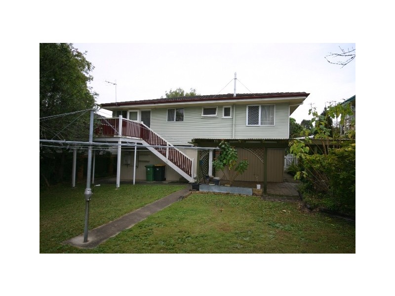 65 Deans Street East, Margate QLD 4019
