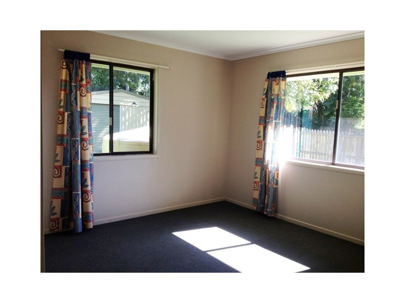 27  Sampson Street, Deception Bay QLD 4508