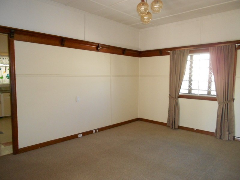 21 Westbrook Street, Woody Point QLD 4019