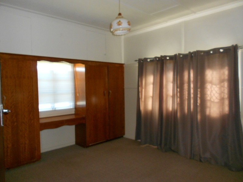 21 Westbrook Street, Woody Point QLD 4019