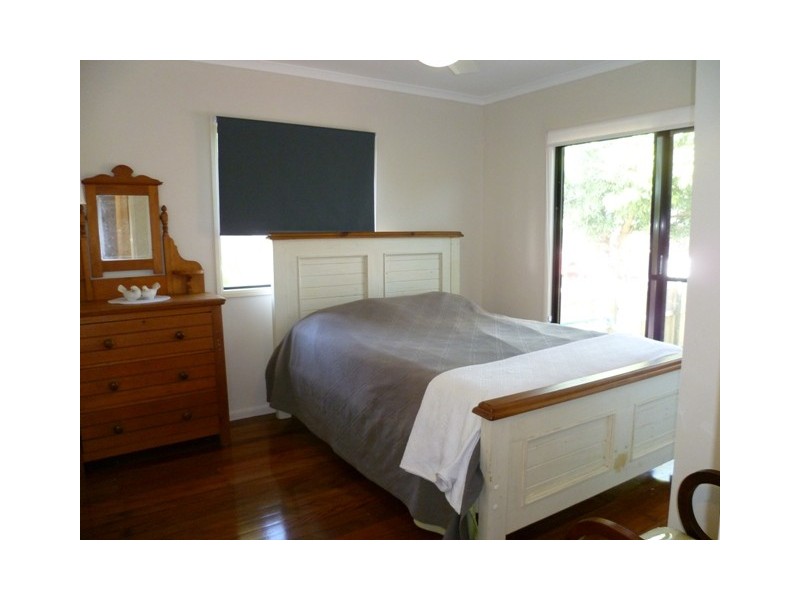 51 Griffith Road, Scarborough QLD 4020