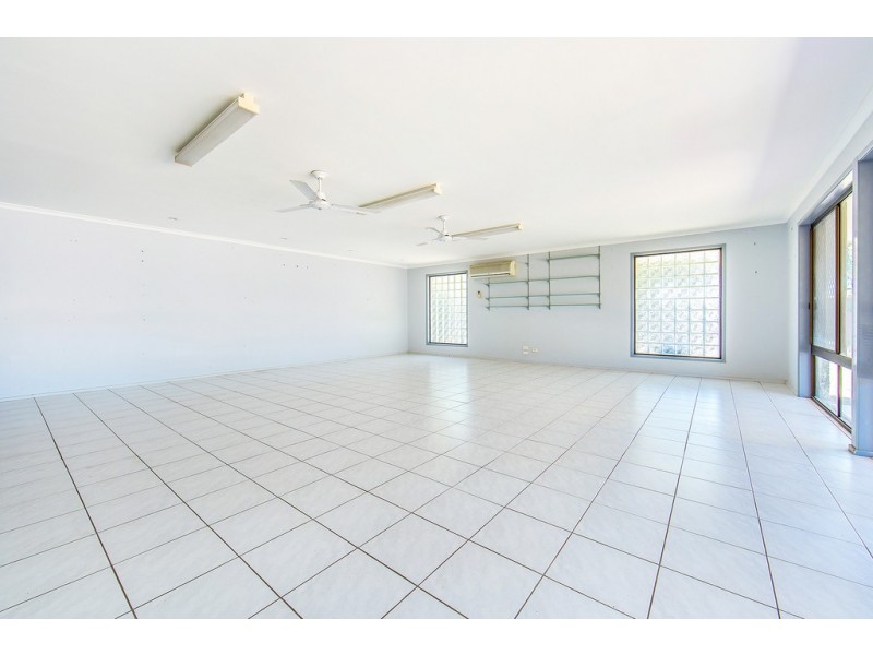7 Beutel Court, Kippa-ring QLD 4021