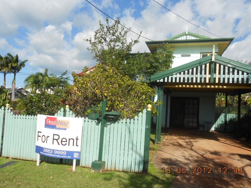 5 James Street, Scarborough QLD 4020