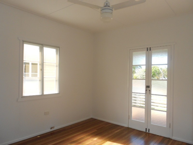9 Humpybong Esplanade, Redcliffe QLD 4020