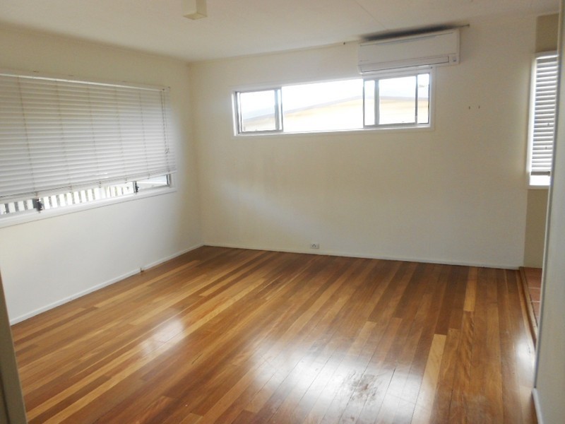 88 Eversleigh Road, Scarborough QLD 4020