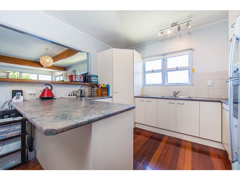 16 Ralph Street, Clontarf QLD 4019