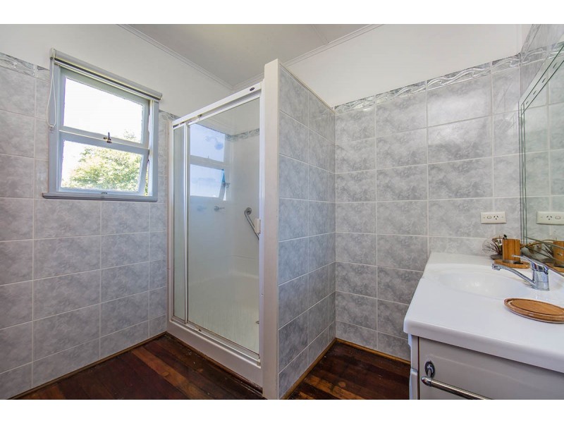 16 Ralph Street, Clontarf QLD 4019