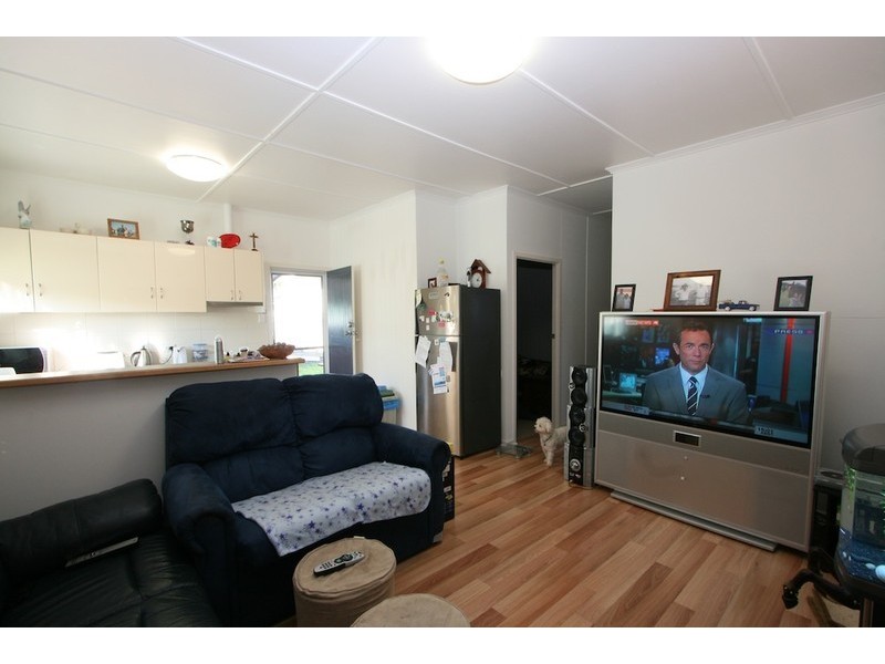 4 Dan Street, Clontarf QLD 4019