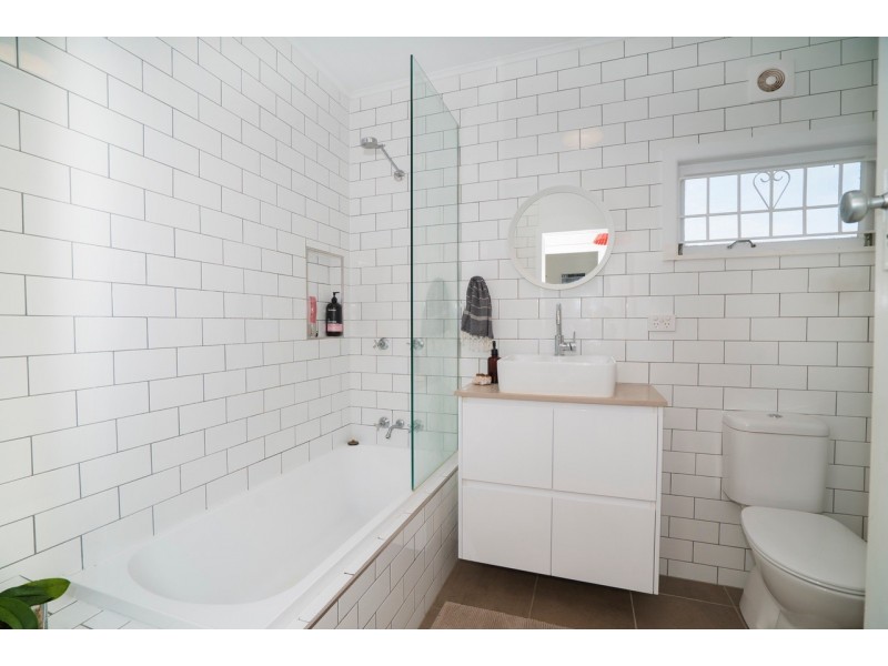 35 Cutts Street, Margate QLD 4019