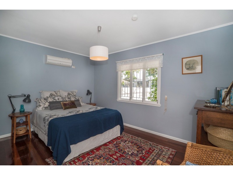 35 Cutts Street, Margate QLD 4019