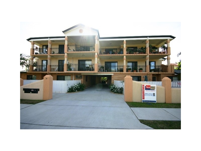 10/18-20 Wyllie Street, Redcliffe QLD 4020