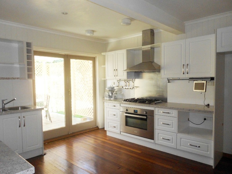 80 Klingner Road, Redcliffe QLD 4020