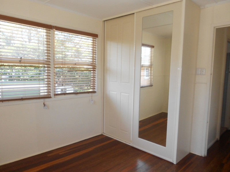 80 Klingner Road, Redcliffe QLD 4020