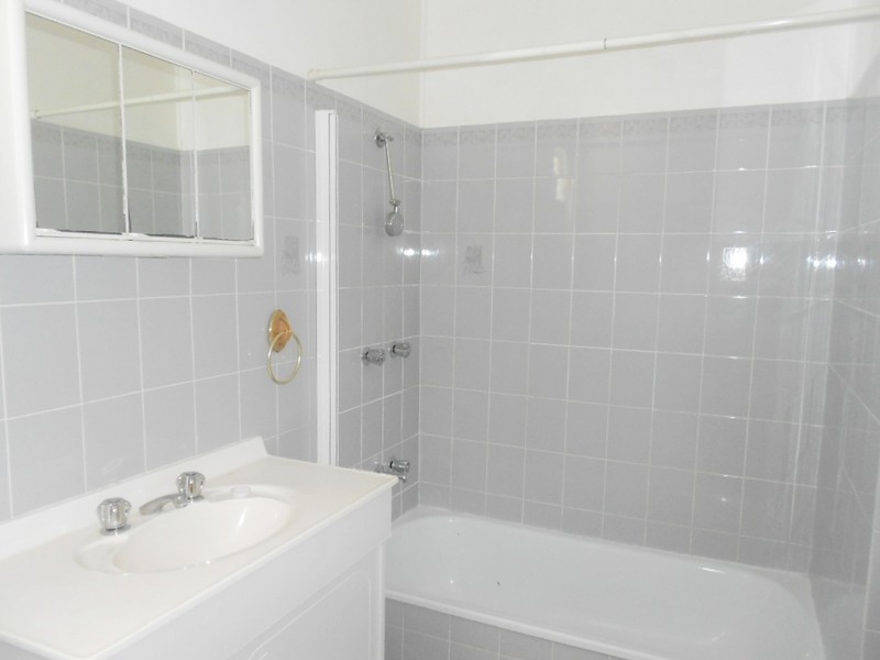 80 Klingner Road, Redcliffe QLD 4020