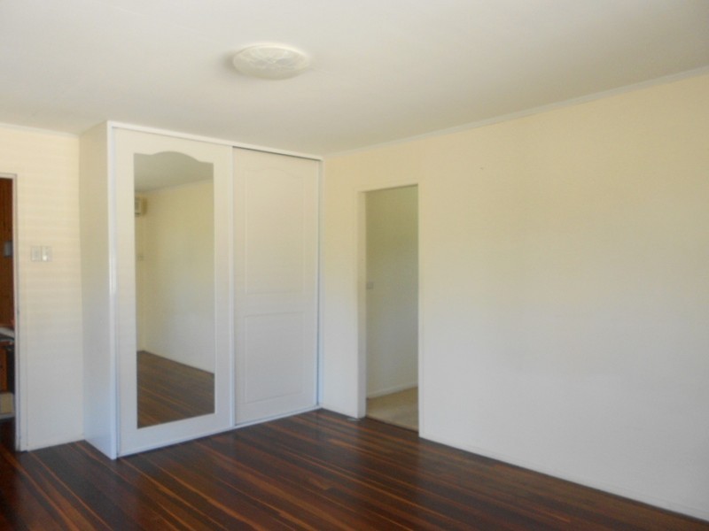 80 Klingner Road, Redcliffe QLD 4020