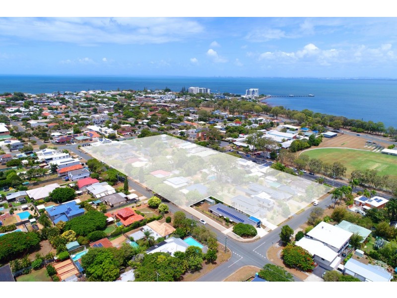 21 Bramble Street, Woody Point QLD 4019