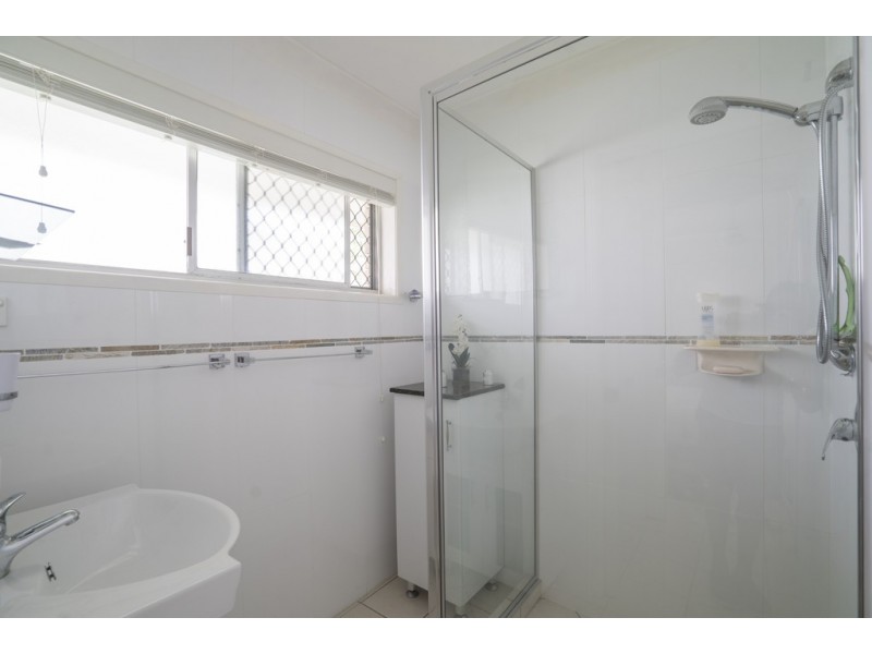 21 Bramble Street, Woody Point QLD 4019