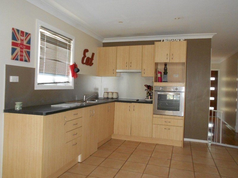 19 Livermore Street, Redcliffe QLD 4020