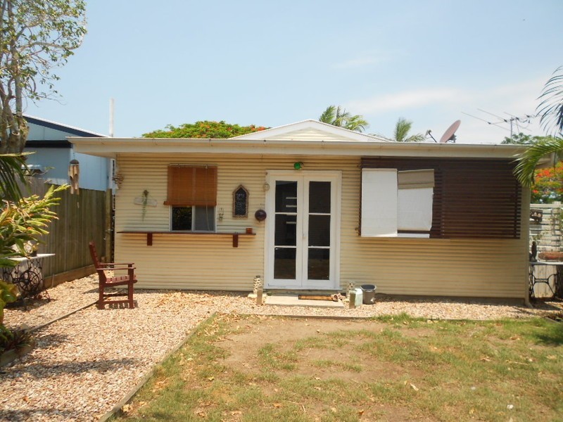 19 Livermore Street, Redcliffe QLD 4020