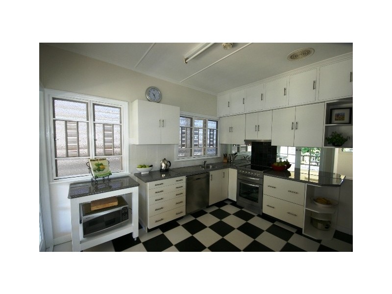 58 McLennan Street, Woody Point QLD 4019